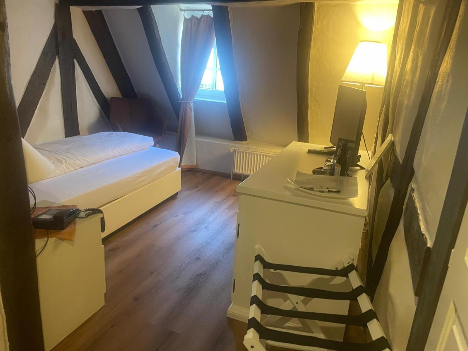 Hotel Restaurant Altes Badhaus Eberbach  Exterior foto